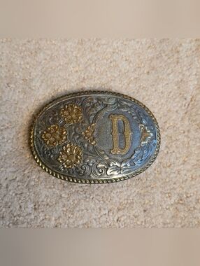 QUALITY Letter ~D~ CRUMRINE WELL MADE CONDITION Heavy USA Made Belt Buckle